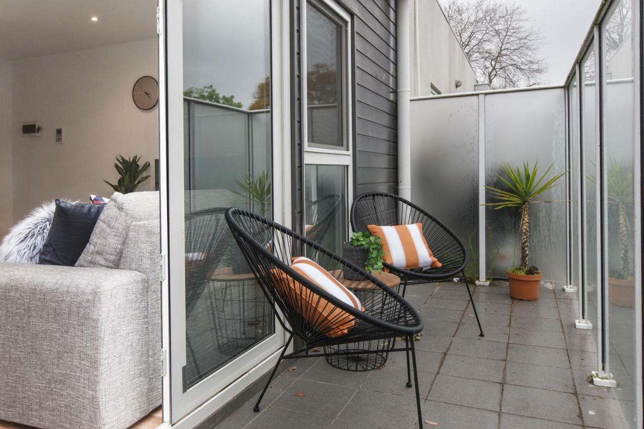Heart Of Highett Apartment By Ready Set Host Melburne Exterior foto